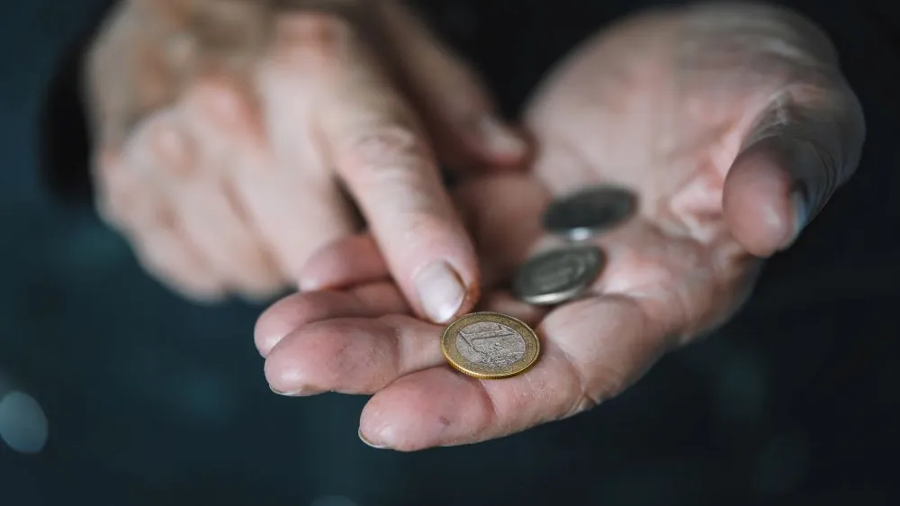 Yapay zekâ yoksullukla mücadelede nasıl kullanılıyor?