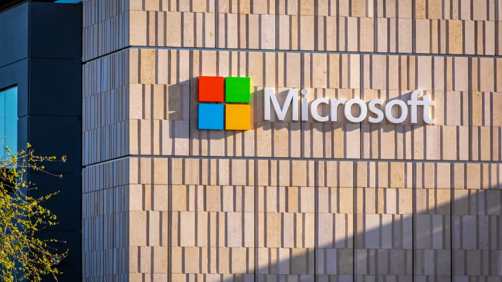 Microsoft, İsrail Savunma Bakanlığına Yapay Zekâ ve Bulut Hizmeti Sunduğunu Kabul Etti