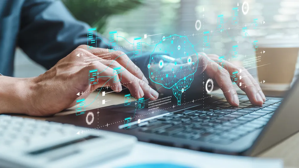 Çocuklarda Akıllı Telefon Kullanımı Bilgi Kirliliğini Artırıyor