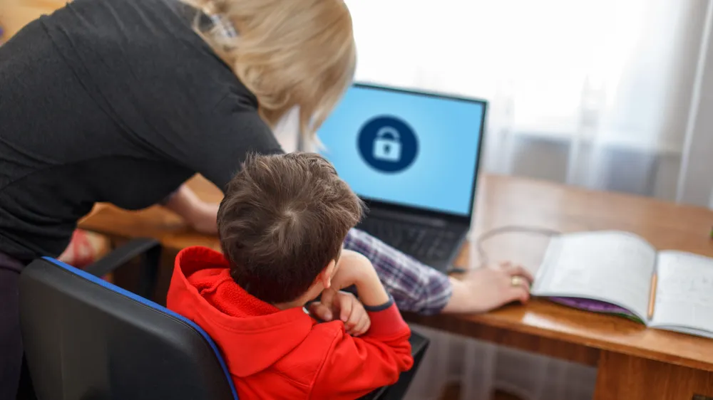 EU Takes New Measures to Strengthen Children’s Digital Safety