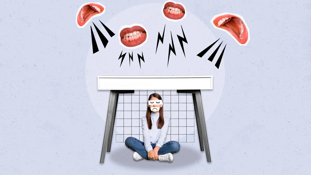 Öğrencilerin Öğretmen Kaynaklı Zorbalık Deneyimleri: Boylamsal Belirleyiciler ve Sonuçlar