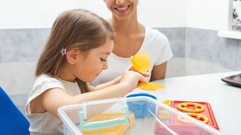 İngiltere’de Okullarda Fiziksel Müdahaleye İlişkin Yeni Rehber Yayımlandı