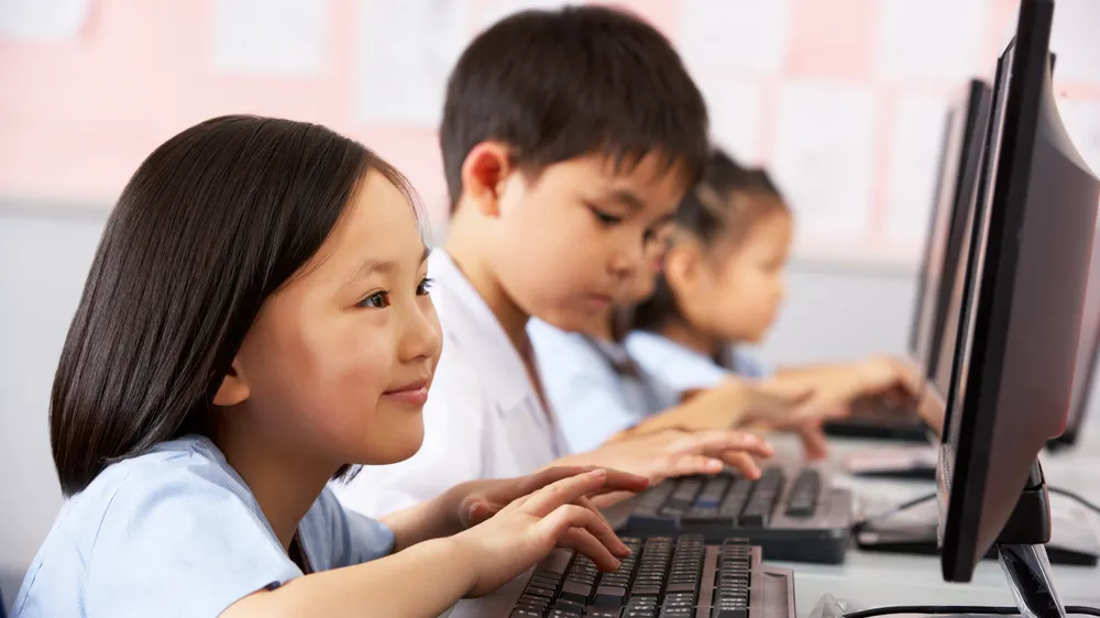 China Moves to Tighten Online Child Protection