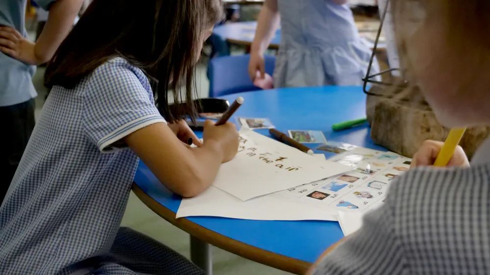 İngiltere Eğitimde Eşitsizliğe Karşı Finansman Kriterlerini Değiştiriyor