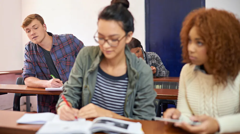 İngiltere’de İlkokul Sınavlarında Usulsüzlük Vakaları Yükselişte