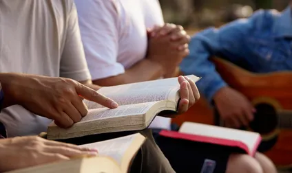 İngiltere’de Günlük Toplu İbadet Uygulaması Yeniden Gündemde