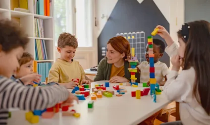 Erkek Çocuklar Eğitime Geriden Başlıyor