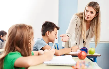 Phone-Free Classrooms Boost Concentration in the Netherlands