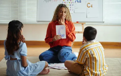 Oracy-Focused Teaching in England Boosts the Success of Multilingual Learners