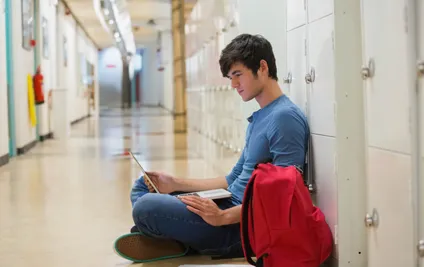 Almanya’da Gençler ve Çocuklar Arasında Aşırı Sağcı Radikalleşme Yükseliyor