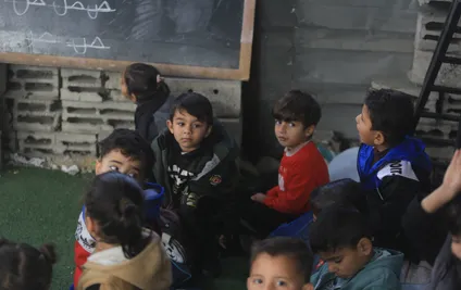 Gaza Students Return to In-Person Education Amid Destruction and Humanitarian Crisis